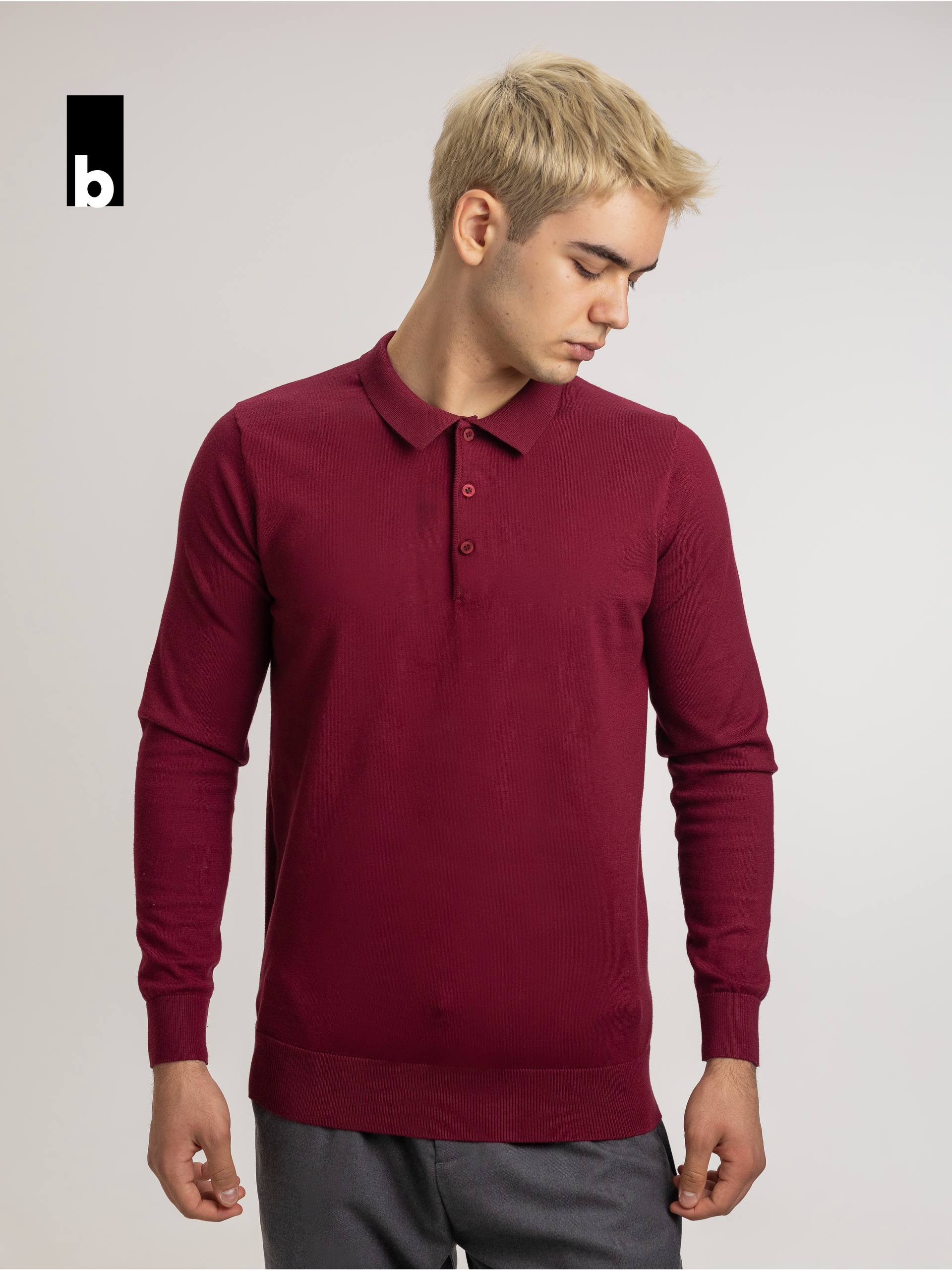 Burgundy buttoned knitted polo-sweater