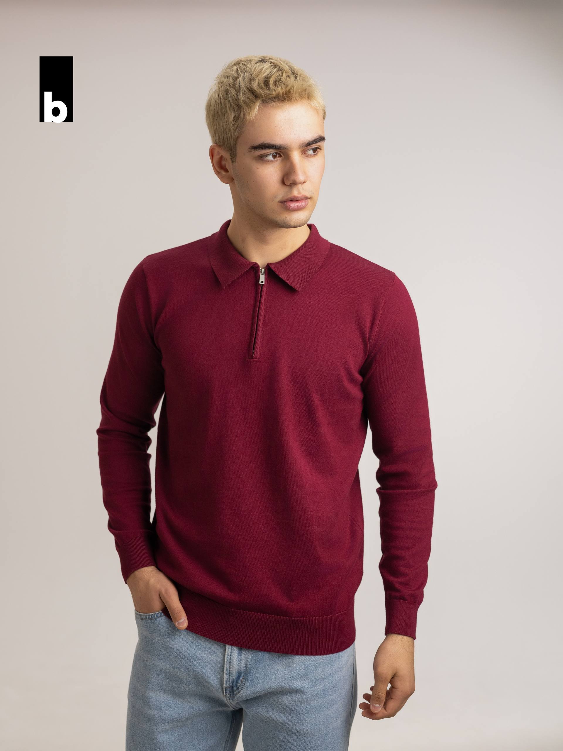 Burgundy zip-neck knitted polo-sweater