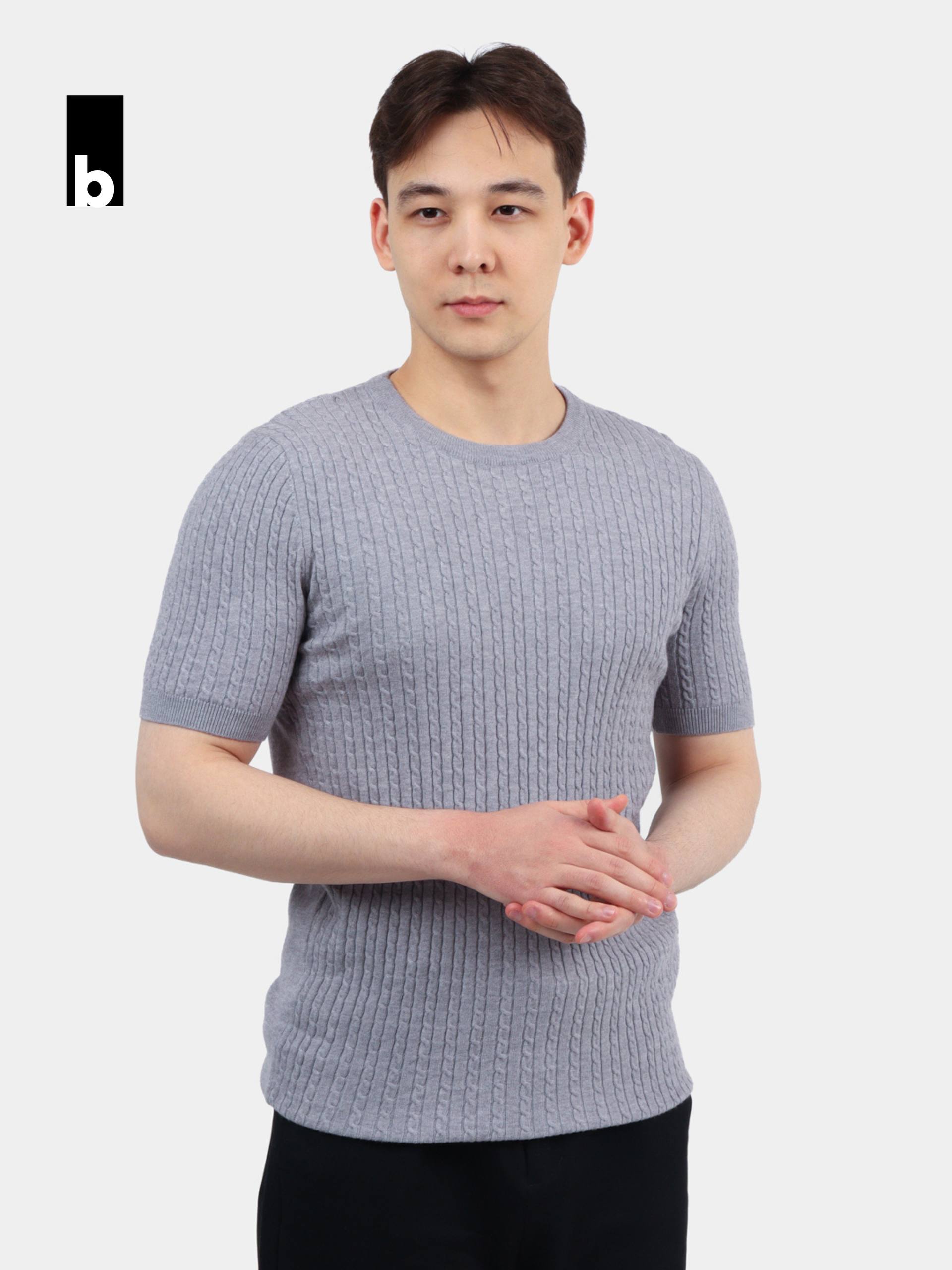 Gray knitted T-shirt with a textured cable knit pattern
