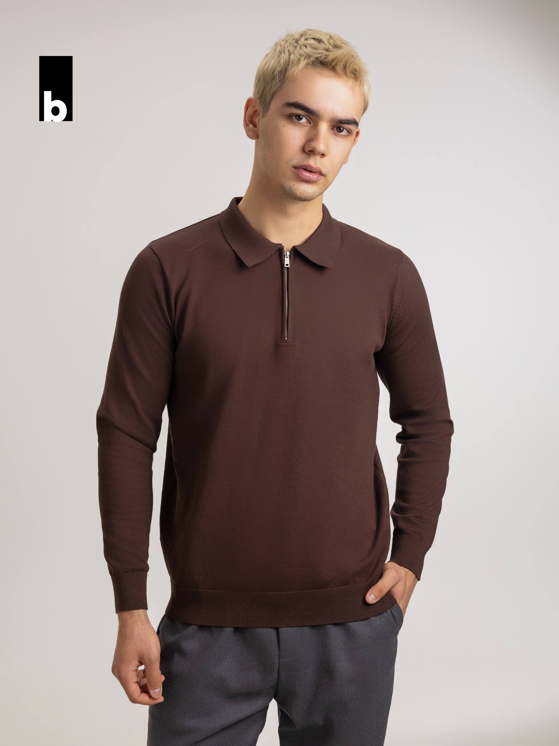 Brown zip-neck knitted polo-sweater